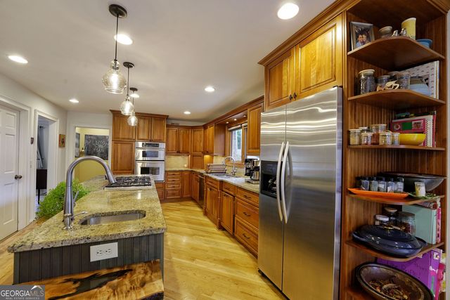 2150 Wenlok Trail NE, Marietta, GA 30066