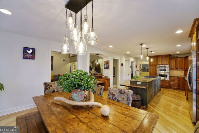 2150 Wenlok Trail NE, Marietta, GA 30066