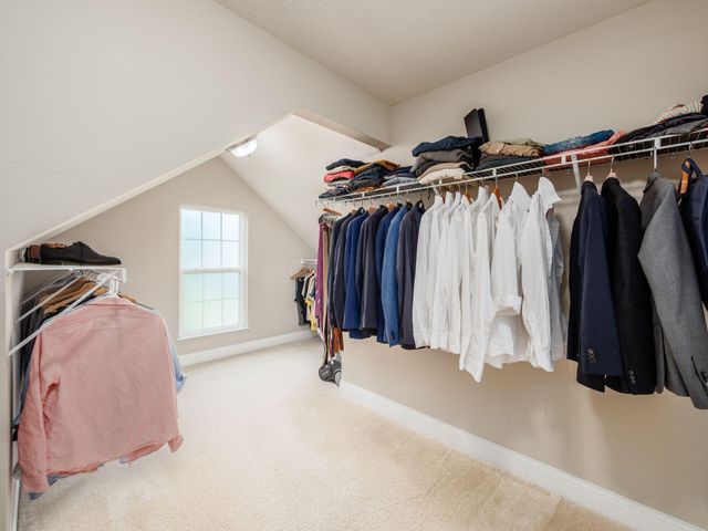 840 Clear Brook Lane, Delaware, OH 43015