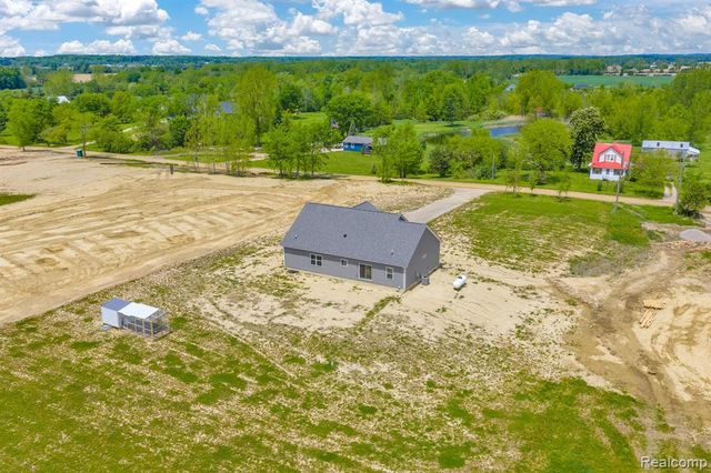 7600 Church Road, Imlay City, MI 48444