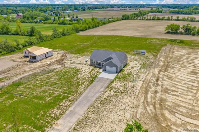 7600 Church Road, Imlay City, MI 48444