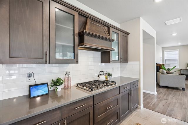 35816 2nd Avenue SW, Federal Way, WA 98023
