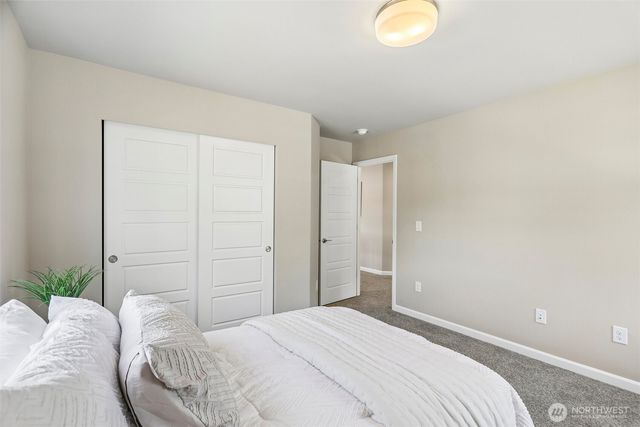 35816 2nd Avenue SW, Federal Way, WA 98023
