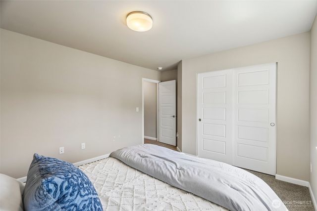 35816 2nd Avenue SW, Federal Way, WA 98023