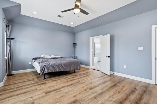 6734 Avenue P, Houston, TX 77011