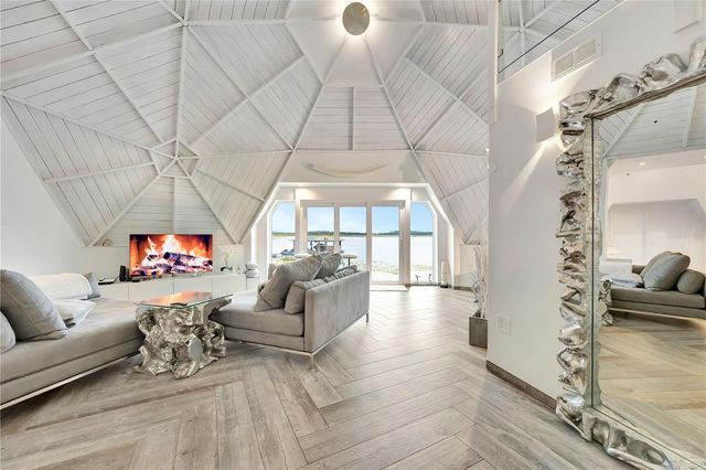 13100 SKIING PARADISE BOULEVARD, Clermont, FL 34711
