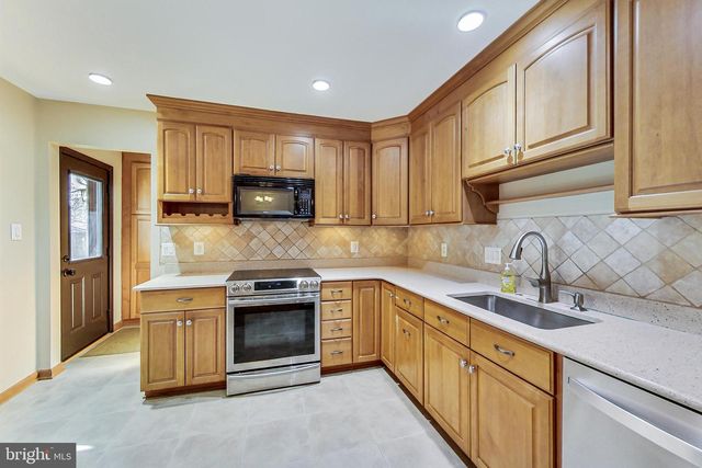 11407 WOODSON AVE, Kensington, MD 20895
