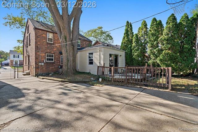 3828 Bishop Street, Detroit, MI 48224