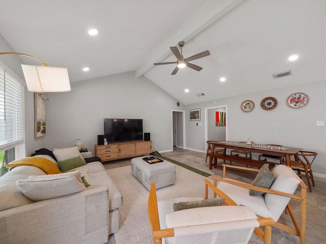 5014 Mary Lou Drive, Houston, TX 77092