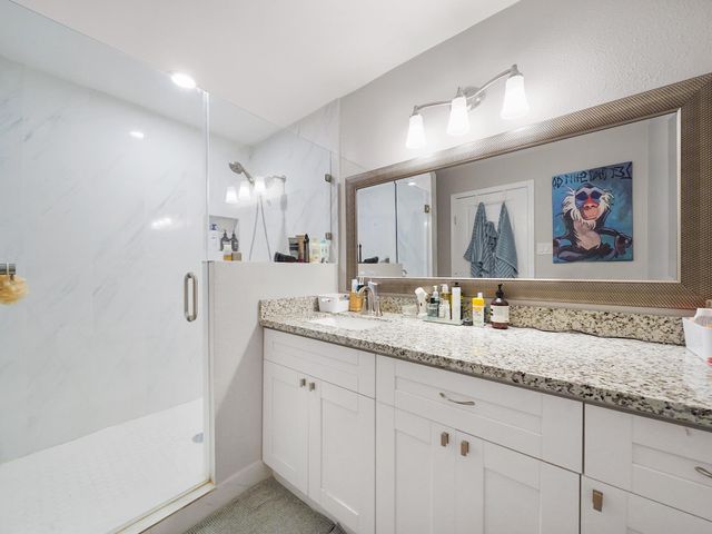 5014 Mary Lou Drive, Houston, TX 77092