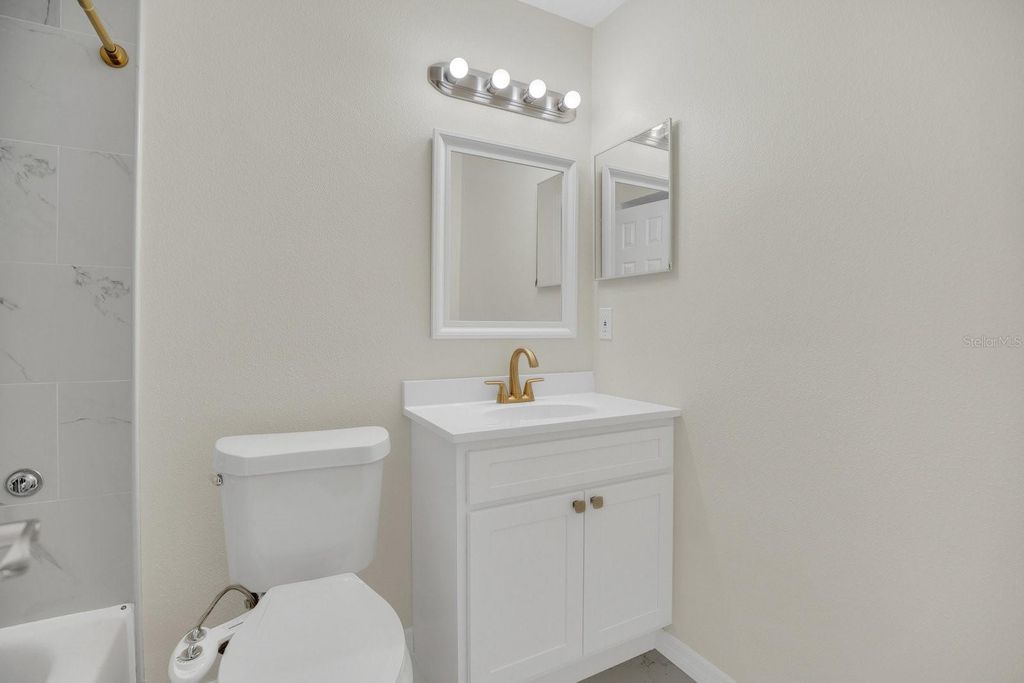 Image 16 of property listing at 5357 SUNRISE BOULEVARD, Orlando, FL 32803