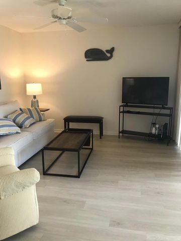 353 S Us Highway 1 D203, Jupiter, FL 33477