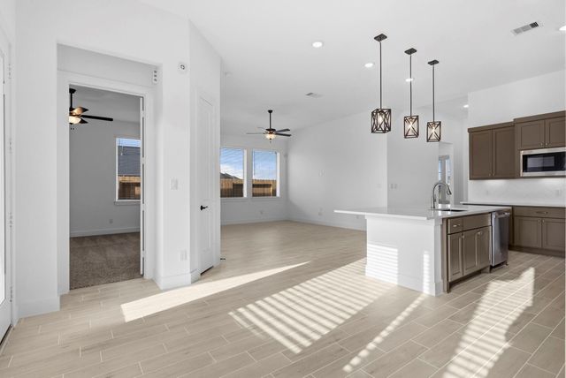 12115 Wild Bend Drive, Mont Belvieu, TX 77523