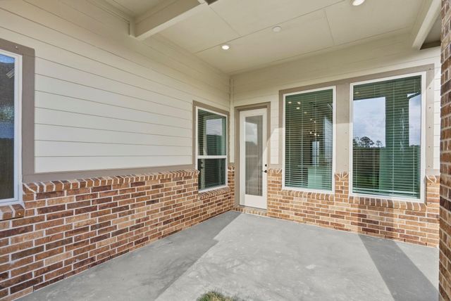 12115 Wild Bend Drive, Mont Belvieu, TX 77523