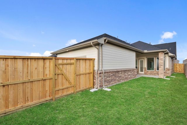 12115 Wild Bend Drive, Mont Belvieu, TX 77523