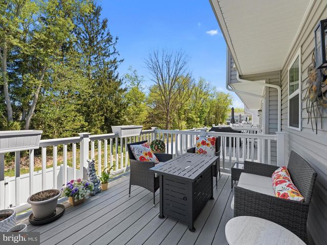 209 COMFORT RD, Williamstown, NJ 08094