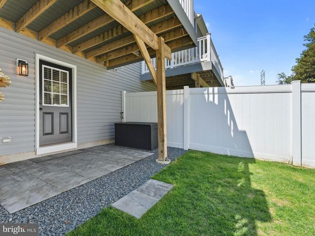 209 COMFORT RD, Williamstown, NJ 08094