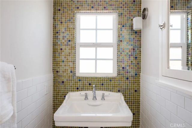1239 9th, Hermosa Beach, CA 90254