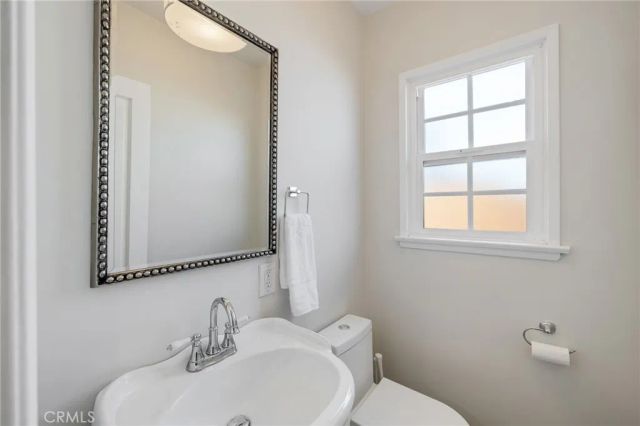 1239 9th, Hermosa Beach, CA 90254