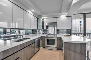 2000 Island Boulevard 2006, Aventura, FL 33160