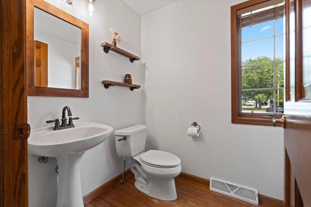 856 ATLANTIS COURT, Green Bay, WI 54313