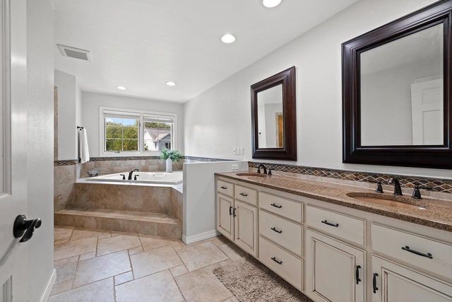 856 ATLANTIS COURT, Green Bay, WI 54313