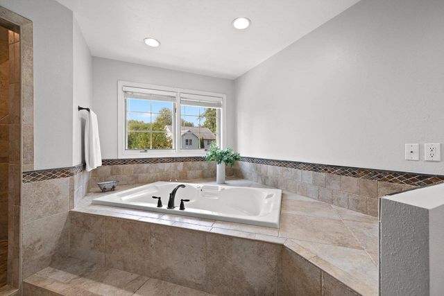 856 ATLANTIS COURT, Green Bay, WI 54313