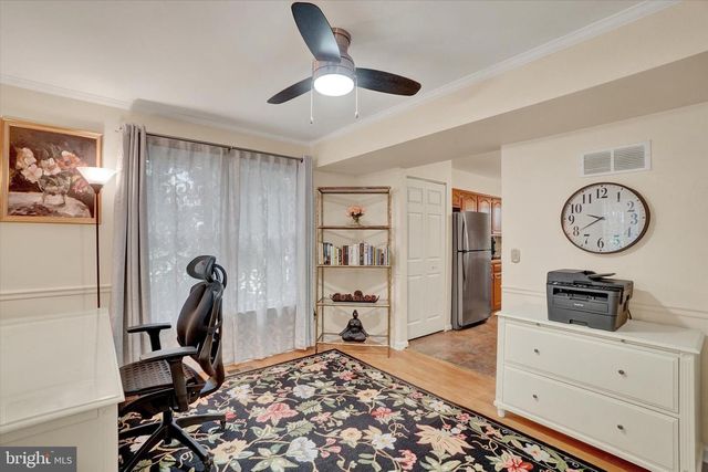 7 OLD FARM LN, New Freedom, PA 17349