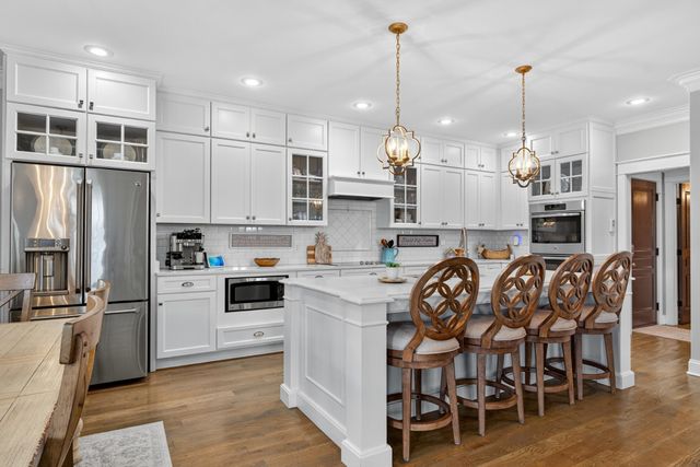 110 Barley Dr, Fayetteville, TN 37334