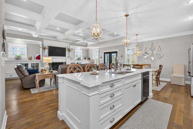 110 Barley Dr, Fayetteville, TN 37334