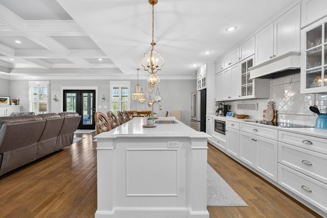 110 Barley Dr, Fayetteville, TN 37334