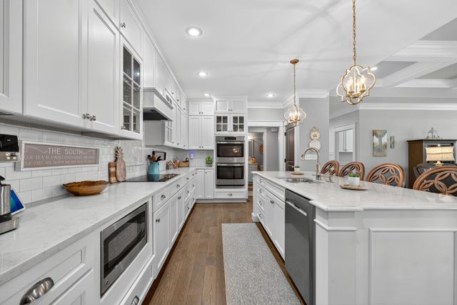 110 Barley Dr, Fayetteville, TN 37334