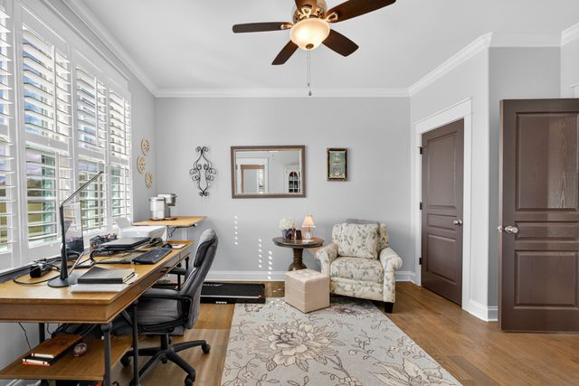 110 Barley Dr, Fayetteville, TN 37334