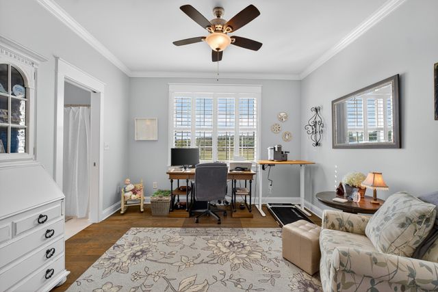 110 Barley Dr, Fayetteville, TN 37334