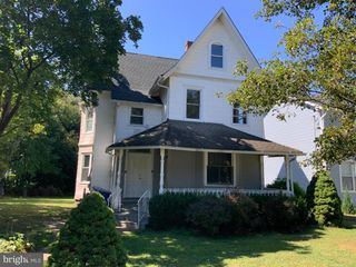 433 BENTLEY AVE #B, Beverly, NJ 08010