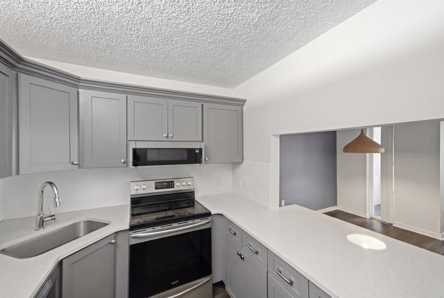 2702 SW Matheson Avenue 113-f1, Palm City, FL 34990