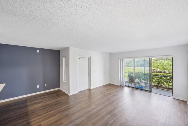 2702 SW Matheson Avenue 113-f1, Palm City, FL 34990