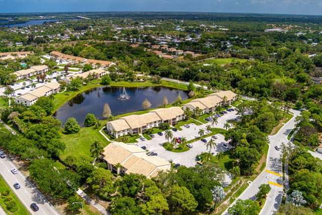 2702 SW Matheson Avenue 113-f1, Palm City, FL 34990