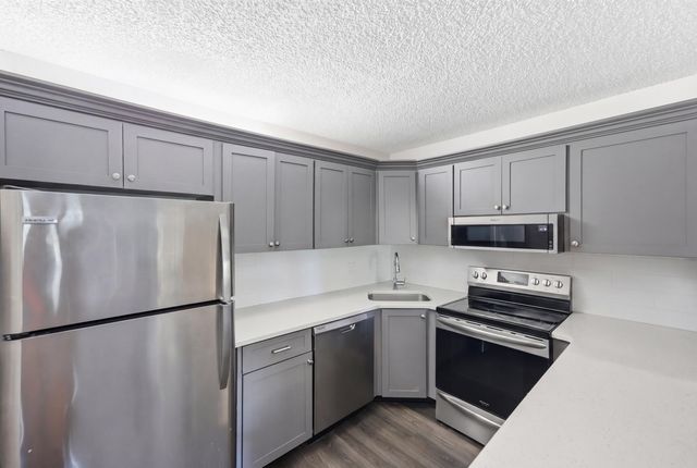 2702 SW Matheson Avenue 113-f1, Palm City, FL 34990