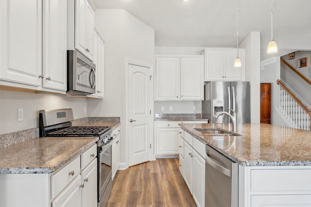 1852 Parish Way, Myrtle Beach, SC 29577