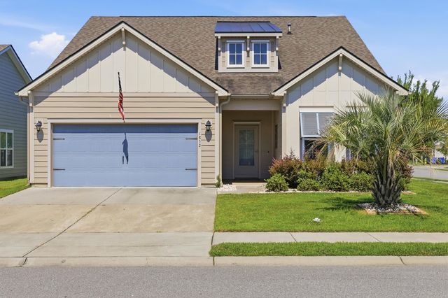 1852 Parish Way, Myrtle Beach, SC 29577