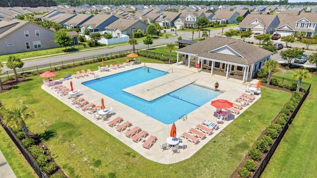 1852 Parish Way, Myrtle Beach, SC 29577