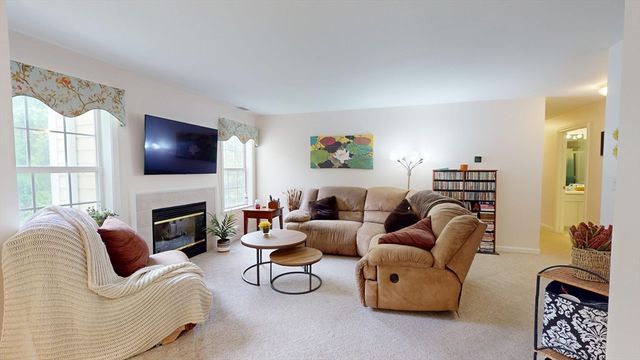713 Gazebo Circle 713, Reading, MA 01867
