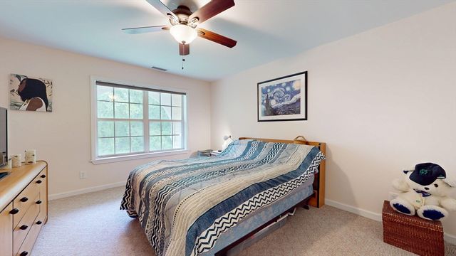 713 Gazebo Circle 713, Reading, MA 01867
