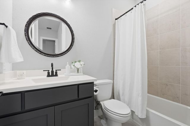 2216 Robin Way, Northlake, TX 76247