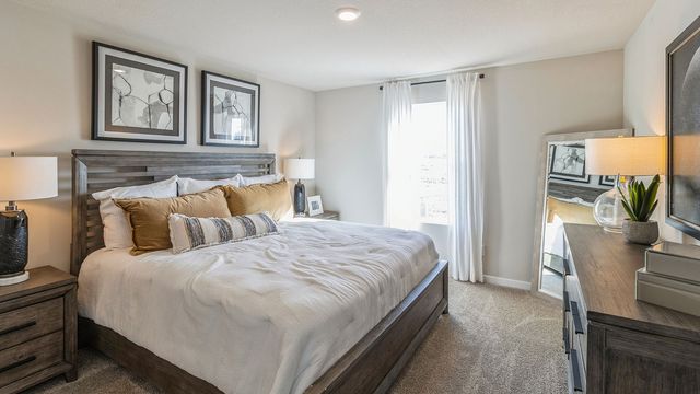5615 152nd Street, Urbandale, IA 50111