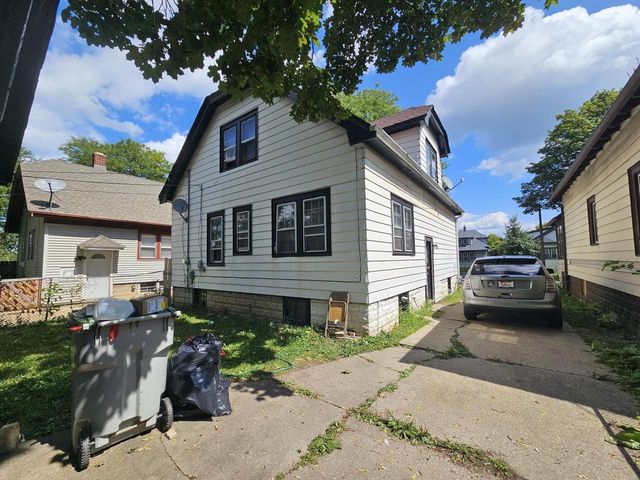 4143 N 10TH STREET, Milwaukee, WI 53209