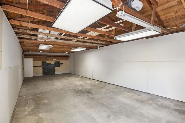 5507 N Bemis St, Spokane, WA 99205