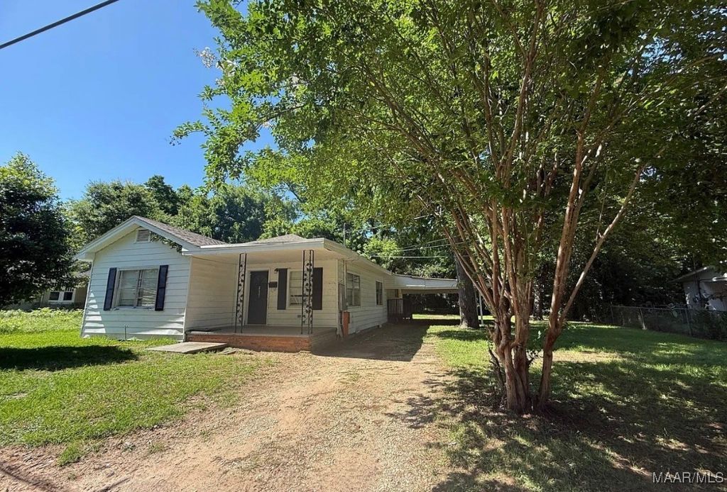 2627 Geneva Street, Montgomery, AL 36107
