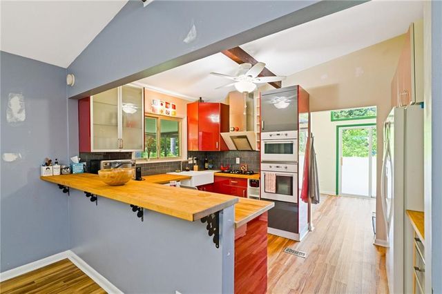 3599 Summitridge Drive, Atlanta, GA 30340